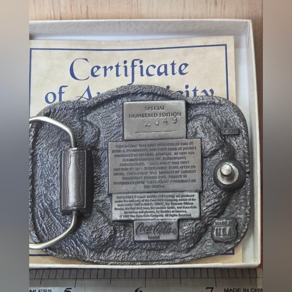Limited Edition Coca-Cola "Always Since 1886" Belt Buckle | #2049‎ | Box & COA - Picture 4 of 5
